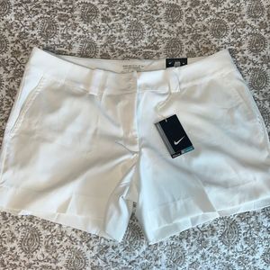 Nike - Women’s Golf Short - white - Size 14 - NWT